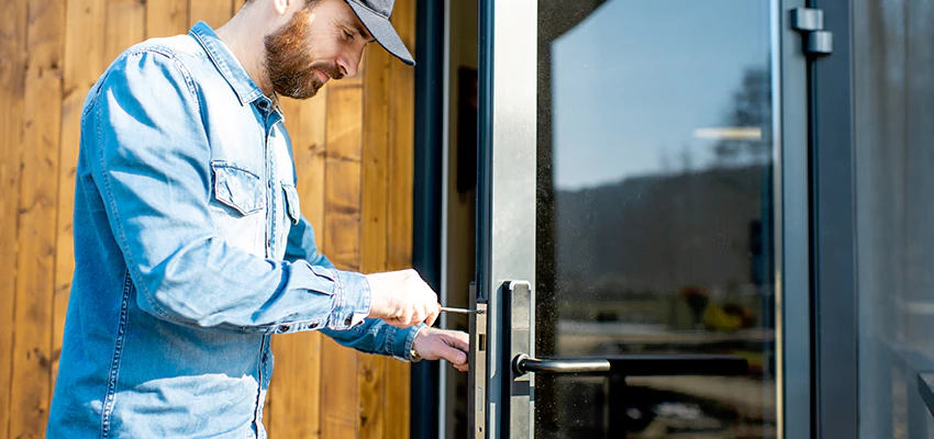 Frameless Glass Storefront Door Locks Replacement in Jamul, CA