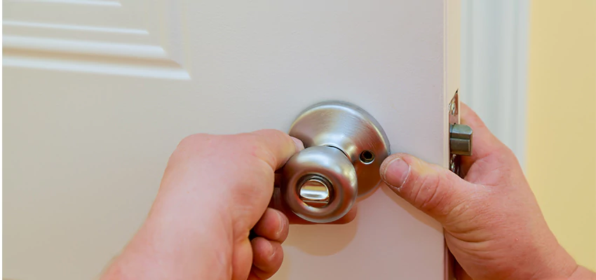 After-hours Locksmith For Lock And Key Installation in Jamul, CA