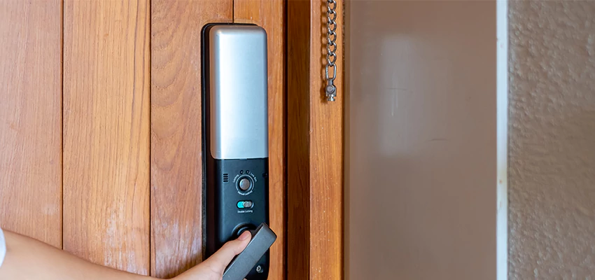 Home Security Electronic Locks Upgrades in Jamul, CA